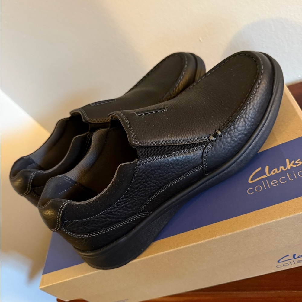 Men’s Clark’s shoes. New in box. Never worn.